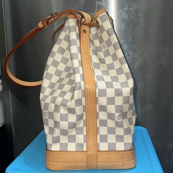 Louis Vuitton Azure bucket bag (AR0047) - Picture 7 of 17